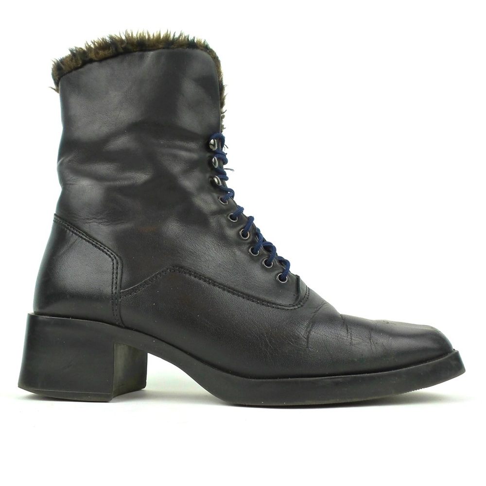Winter boots (Made in Canada 🇨🇦)